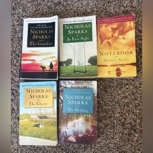 Lot of 5 Nicholas Sparks Paperback Books